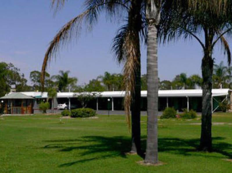 Chinchilla Motel Dış mekan fotoğraf