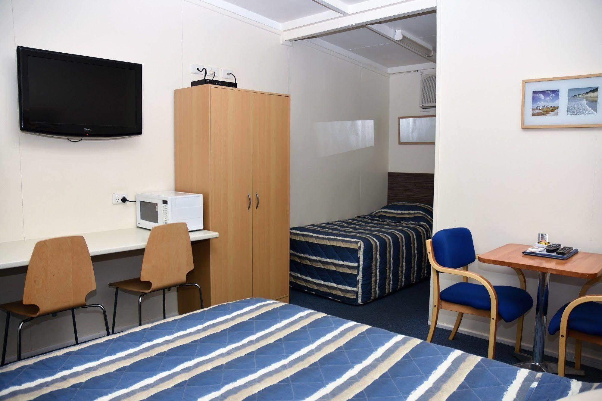 Chinchilla Motel Dış mekan fotoğraf